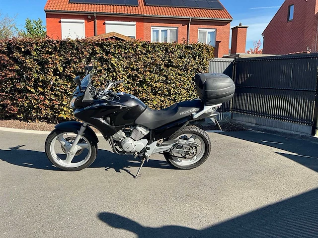 2009 honda xl 125v motorfiets - afbeelding 4 van  35