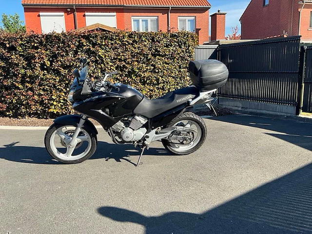 2009 honda xl 125v motorfiets - afbeelding 5 van  35
