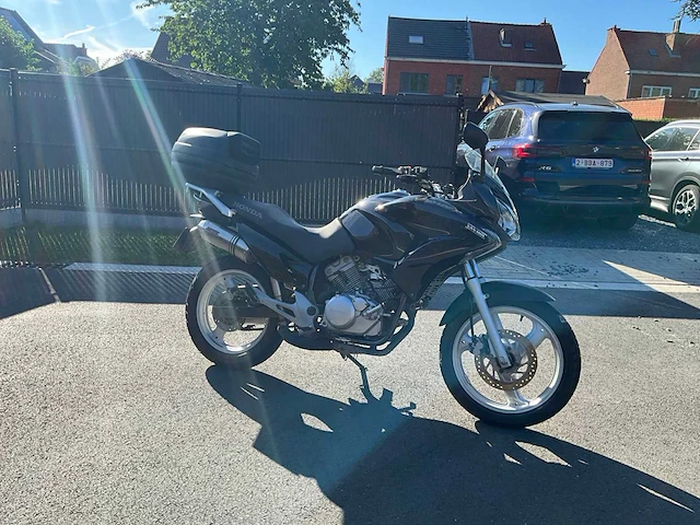 2009 honda xl 125v motorfiets - afbeelding 32 van  35