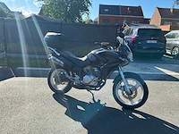 2009 honda xl 125v motorfiets - afbeelding 32 van  35