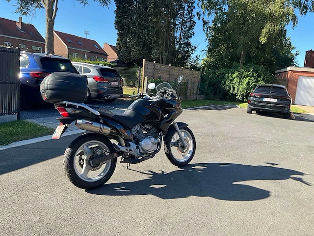 2009 honda xl 125v motorfiets - afbeelding 33 van  35