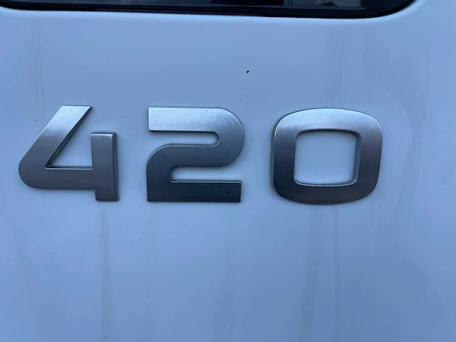 2009 iveco stralis 420 vrachtwagen - afbeelding 14 van  19