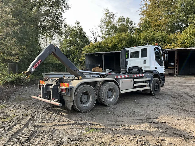 2009 iveco trakker 410 e5 vrachtwagen - afbeelding 28 van  33