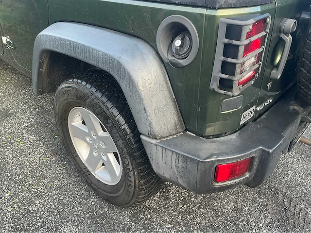 2009 jeep wrangler unlimited personenauto - afbeelding 7 van  44
