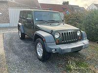 2009 jeep wrangler unlimited personenauto - afbeelding 12 van  44