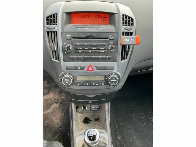 2009 kia cee d personenauto - afbeelding 10 van  26