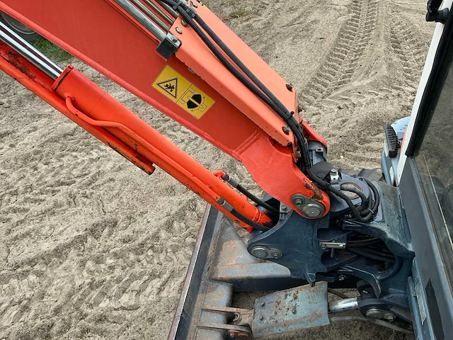 2009 kubota kx61-3 minigraafmachine - afbeelding 27 van  27