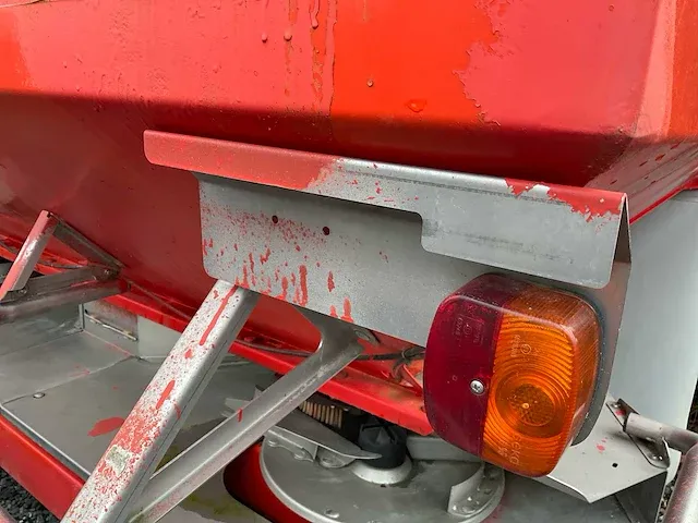 2009 kuhn axera 1102 kunstmeststrooier - afbeelding 4 van  16