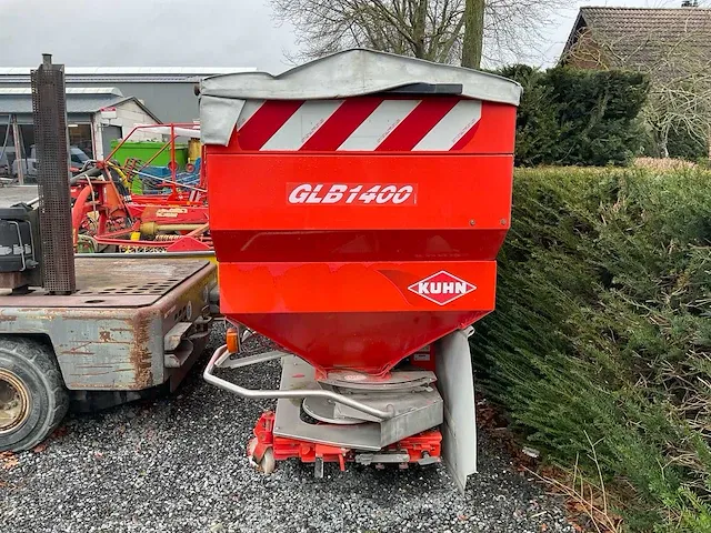 2009 kuhn axera 1102 kunstmeststrooier - afbeelding 9 van  16