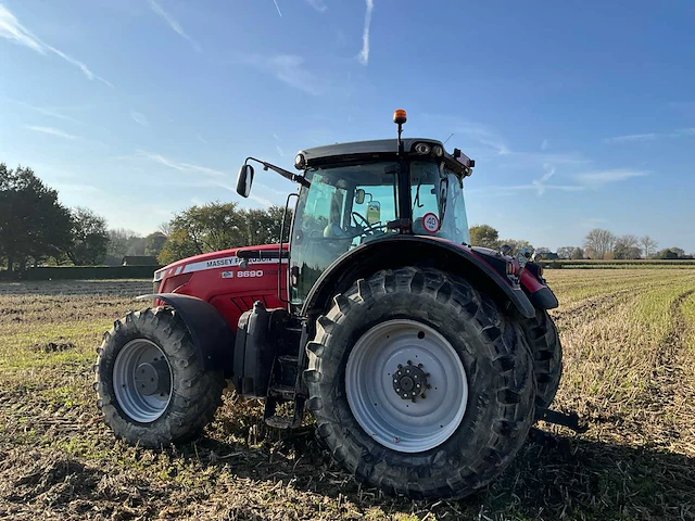 2009 massey ferguson 8690 dyna vt vierwielaangedreven landbouwtractor - afbeelding 23 van  35