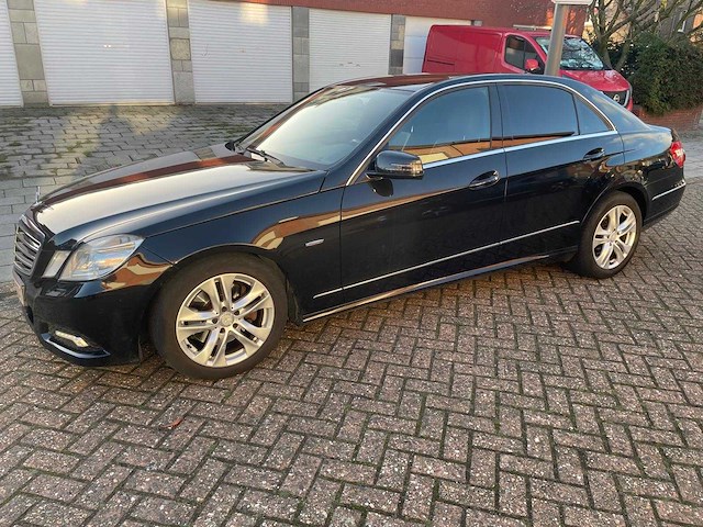 2009 mercedes-benz e250cdi avantgarde personenauto - afbeelding 12 van  20