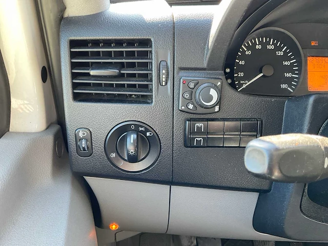 2009 mercedes-benz sprinter 311 cdi - afbeelding 24 van  37
