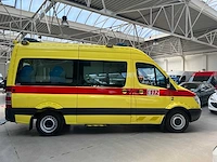 2009 mercedes-benz sprinter 519cdi ambulances - afbeelding 4 van  29