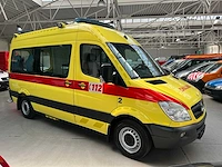 2009 mercedes-benz sprinter 519cdi ambulances - afbeelding 5 van  29