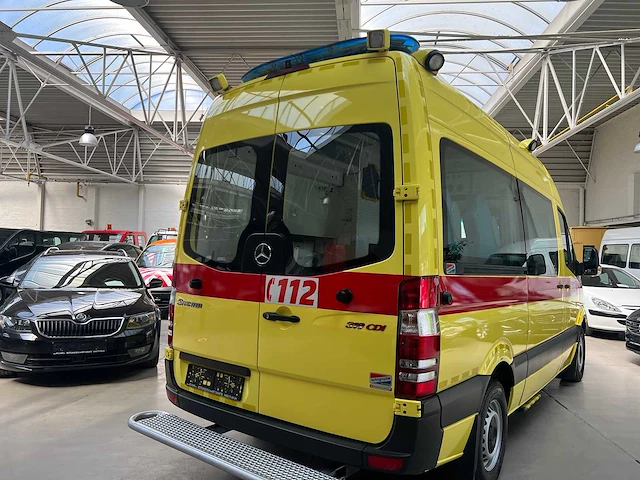 2009 mercedes-benz sprinter 519cdi ambulances - afbeelding 29 van  29