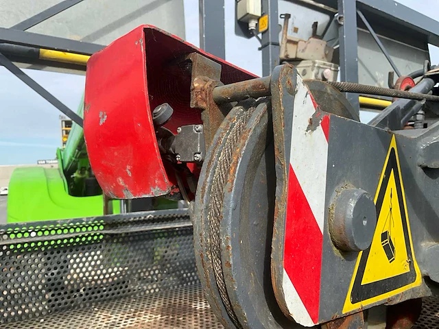 2009 merlo giraf track gt580b rupshoogwerker met werkkooien en hijslieren - afbeelding 5 van  38