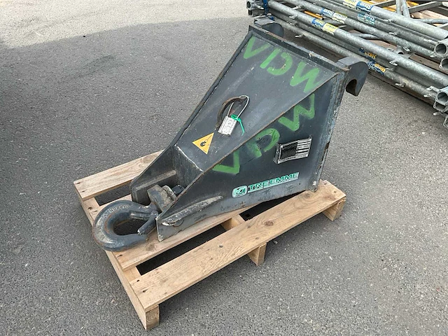 2009 merlo giraf track gt580b rupshoogwerker met werkkooien en hijslieren - afbeelding 6 van  38