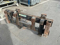 2009 merlo giraf track gt580b rupshoogwerker met werkkooien en hijslieren - afbeelding 9 van  38