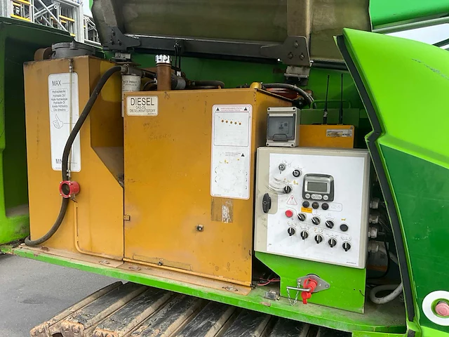 2009 merlo giraf track gt580b rupshoogwerker met werkkooien en hijslieren - afbeelding 16 van  38