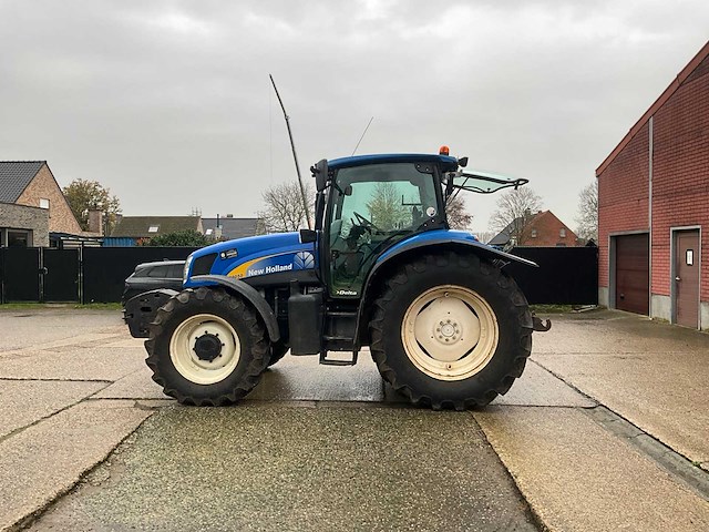 2009 new holland t6050 vierwielaangedreven landbouwtractor - afbeelding 2 van  34