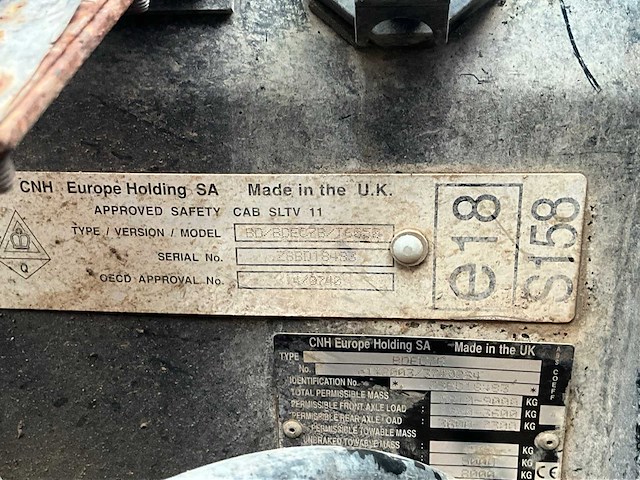 2009 new holland t6050 vierwielaangedreven landbouwtractor - afbeelding 11 van  34