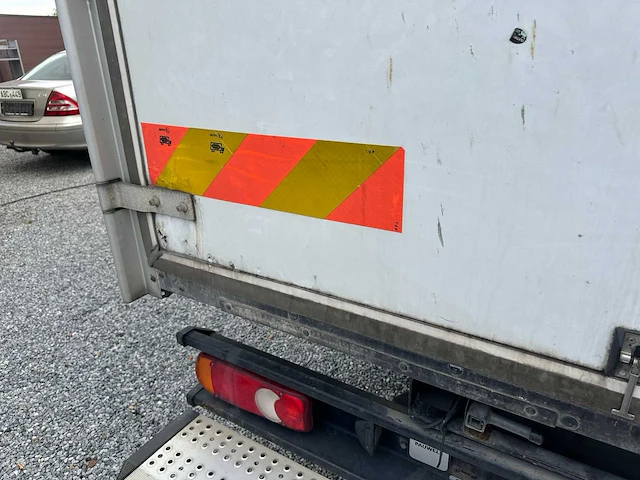 2009 nissan atleon vrachtwagen - afbeelding 7 van  27