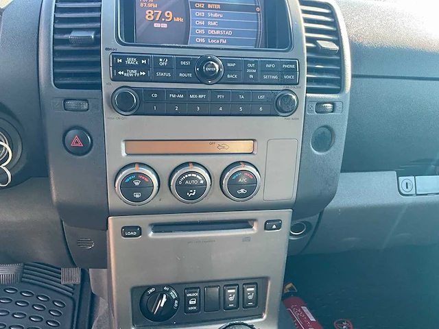 2009 nissan navara personenauto - afbeelding 22 van  53