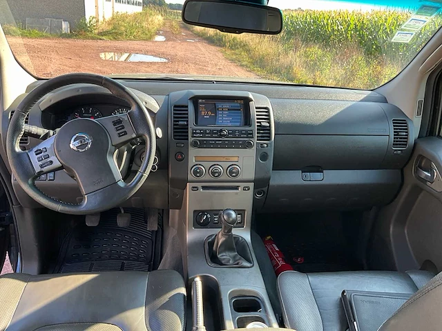 2009 nissan navara personenauto - afbeelding 32 van  53