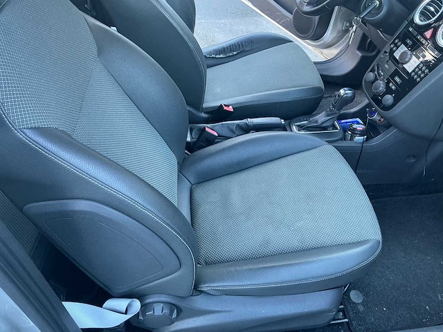 2009 opel corsa personenauto - afbeelding 27 van  44