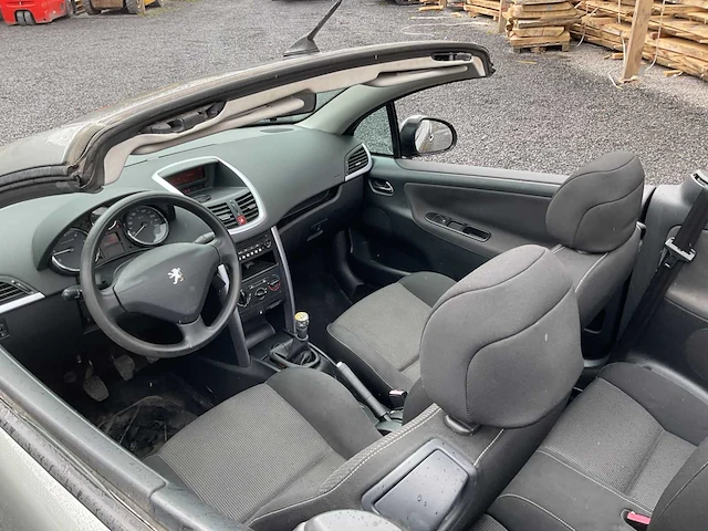 2009 peugeot 207 - cabriolet - personenauto - afbeelding 15 van  18