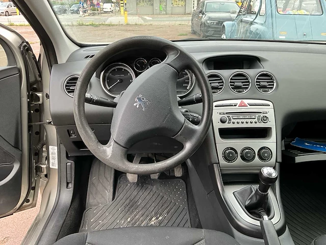 2009 peugeot 308 personenauto - afbeelding 19 van  27