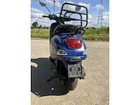 2009 piaggio vespa 50cc scooter - afbeelding 2 van  22