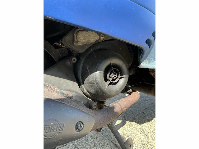 2009 piaggio vespa 50cc scooter - afbeelding 4 van  22