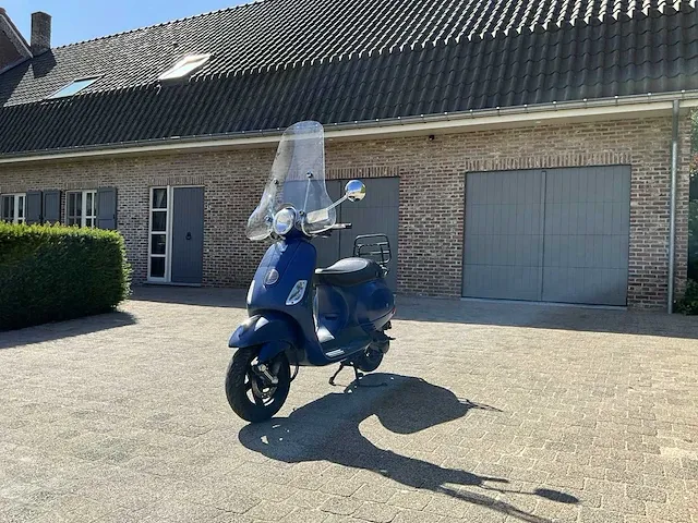 2009 piaggio vespa 50cc scooter - afbeelding 12 van  22