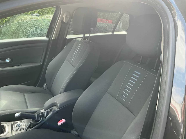 2009 renault megane personenauto - afbeelding 10 van  47