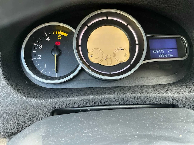 2009 renault megane personenauto - afbeelding 42 van  47