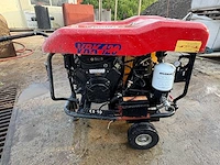 2009 rotair vrk120 zuigercompressor met benzinemotor - afbeelding 1 van  4