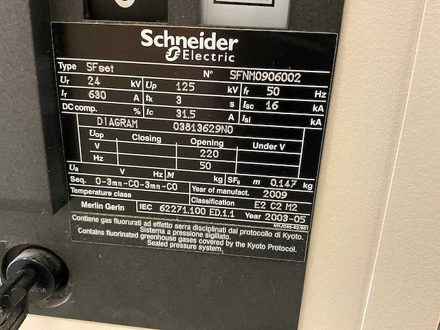 2009 schneider sm6 / dm1-a hoogspanningschakelaar - afbeelding 9 van  9