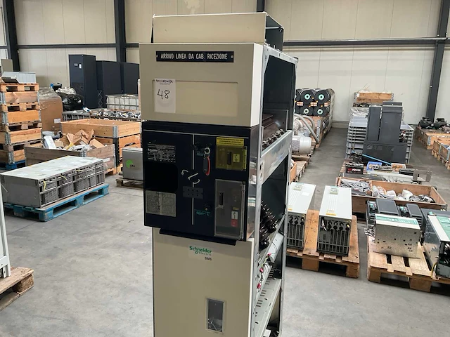 2009 schneider sm6 / im hoogspanning unit - afbeelding 2 van  8