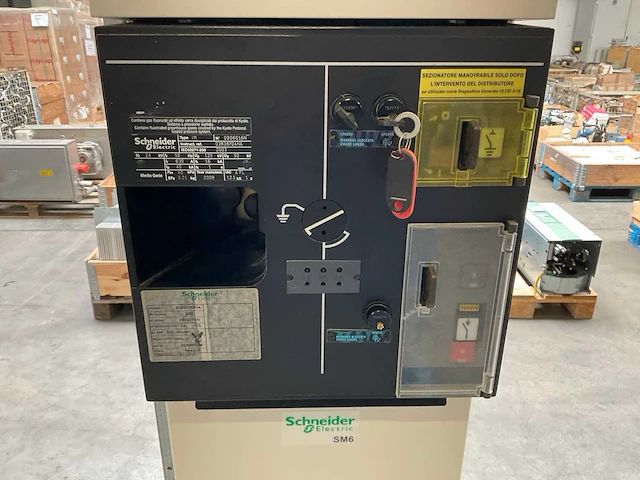 2009 schneider sm6 / im hoogspanning unit - afbeelding 4 van  8