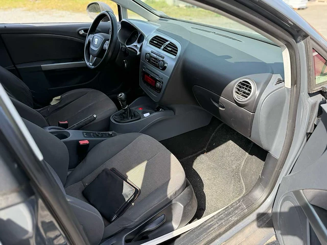 2009 seat ibiza 1.9tdi /airco - afbeelding 3 van  13