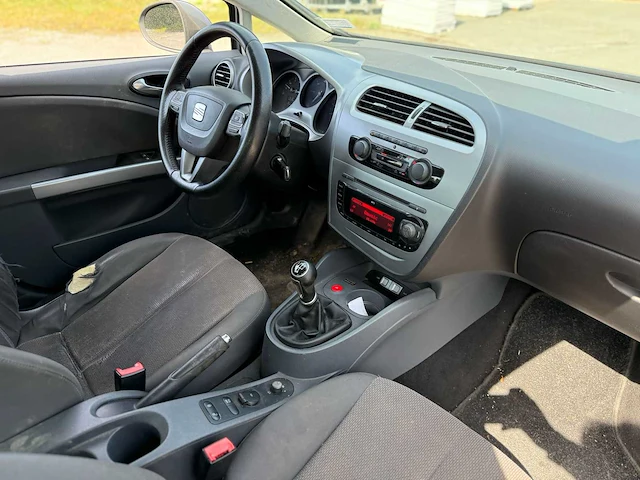 2009 seat ibiza 1.9tdi /airco - afbeelding 5 van  13