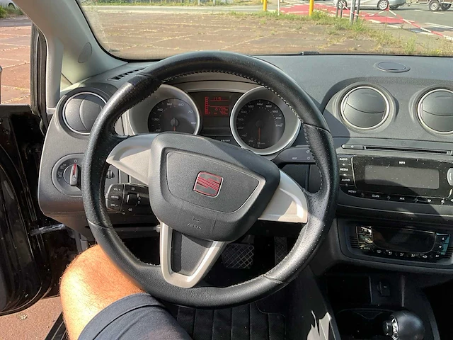 2009 seat ibiza personenauto - afbeelding 15 van  28
