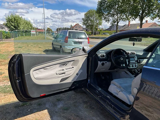 2009 volkswagen eos personenauto - afbeelding 19 van  45