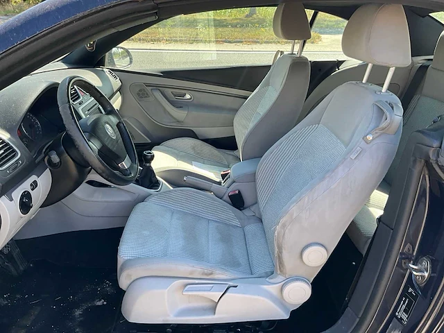 2009 volkswagen eos personenauto - afbeelding 21 van  45