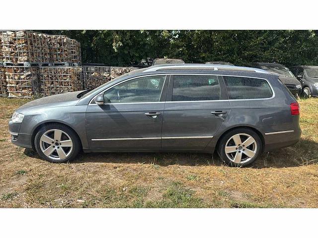 2009 volkswagen passat 2.0 tdi personenauto - afbeelding 21 van  42