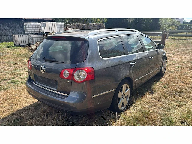 2009 volkswagen passat 2.0 tdi personenauto - afbeelding 25 van  42