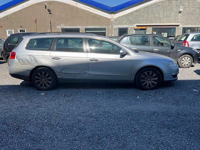 2009 volkswagen passat - afbeelding 12 van  39