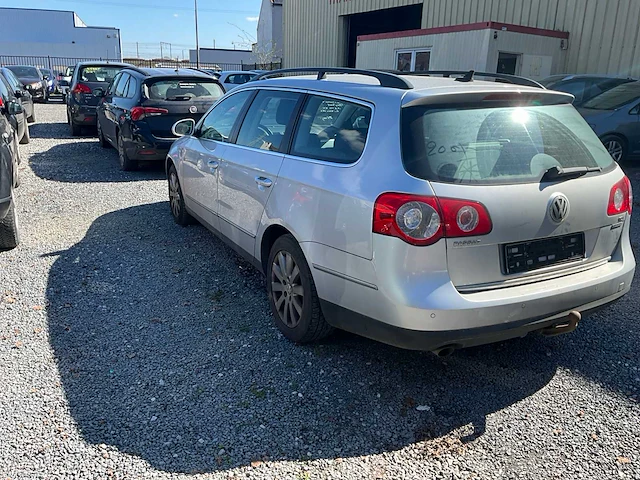 2009 volkswagen passat - afbeelding 36 van  39
