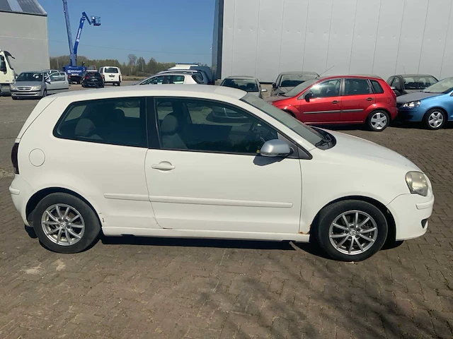 2009 volkswagen polo personenauto - afbeelding 11 van  16